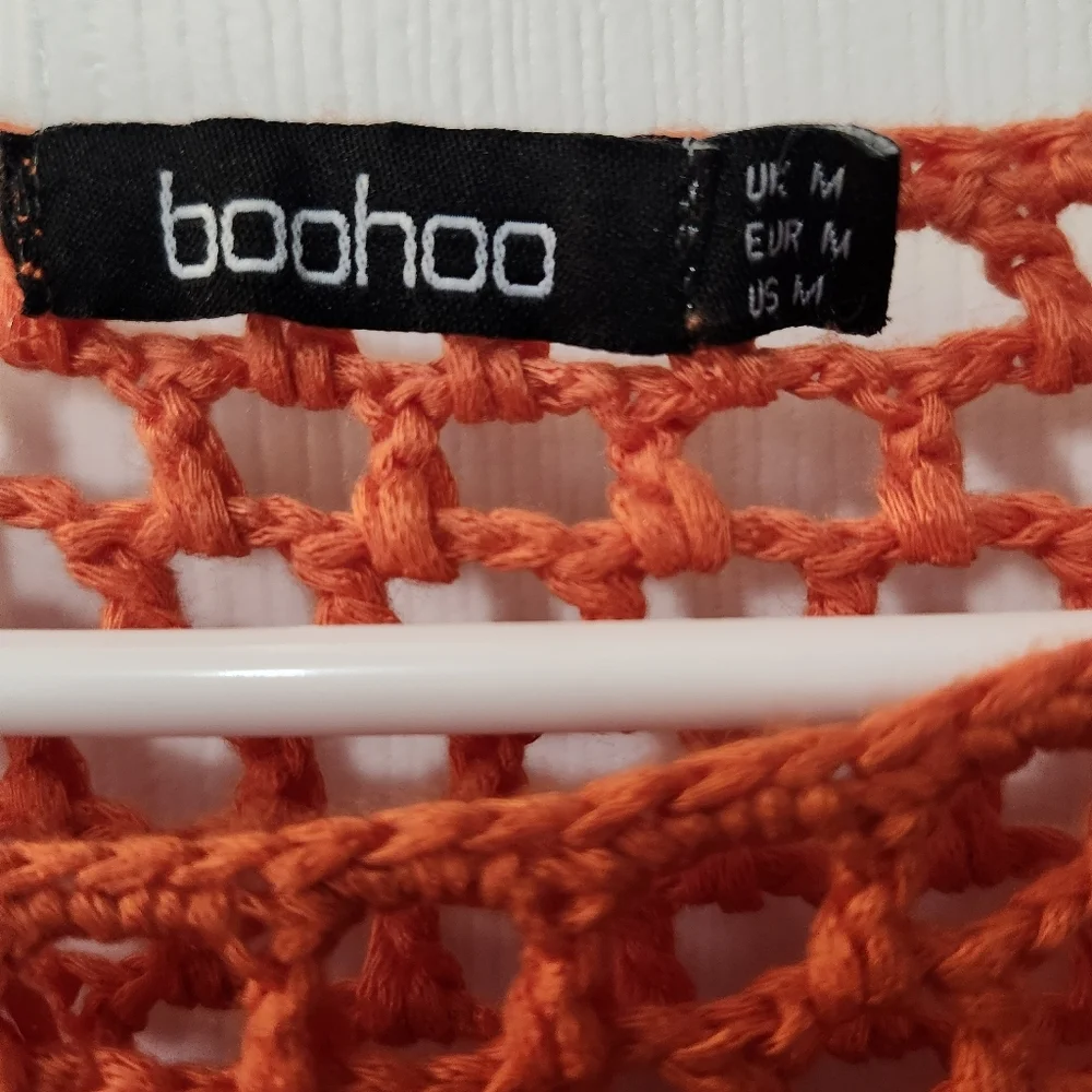 Orange Open Knit Crochet Long Sleeve Fringe Top. Sz M - Picture 4 of 6